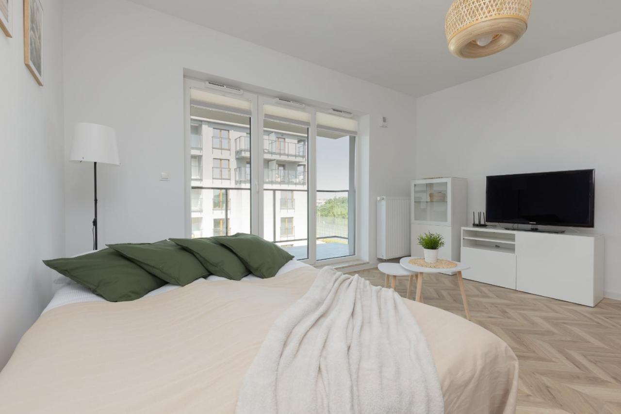 Ursus Sunny Studio For 4 Guests With Parking & Balcony By Noclegi Renters Varšava Exteriér fotografie
